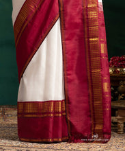 Load image into Gallery viewer, Offwhite Pure Silk Kanjivaram Saree With Red Korvai Border
