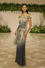 Load image into Gallery viewer, Valestra Gown