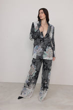 Load image into Gallery viewer, Ellis Embroidered Floral Set