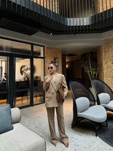 Load image into Gallery viewer, Retro old money style suit for women loose versatile suit