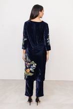 Load image into Gallery viewer, Midnight Botanica Tunic Set

