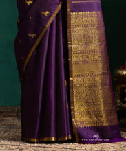 Load image into Gallery viewer, Purple Pure Zari Pure Silk Kanjivaram Saree With Deers And Narrow Annapakshi Border
