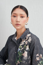 Load image into Gallery viewer, Valorie Buttondown Shirt
